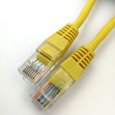 UTP Cat5e Rj45 a giallo del cavo del cavo di toppa di Ethernet della rete RJ45