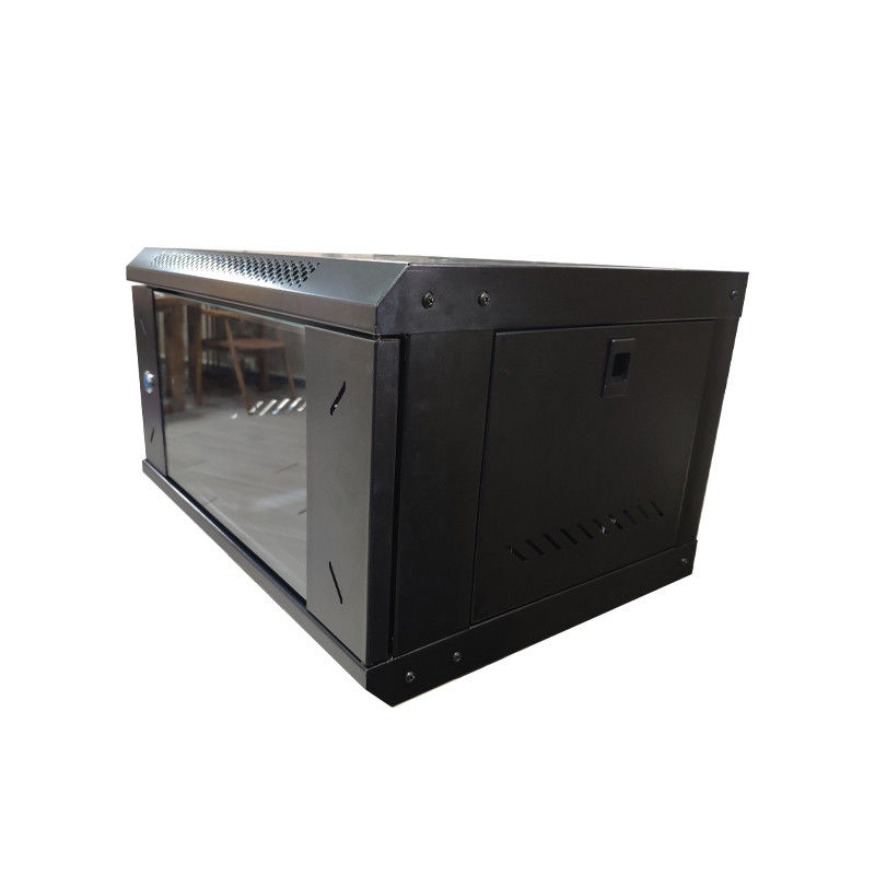 4 Rack di rete chiudibile con fori di ventilazione per un'efficiente conservazione